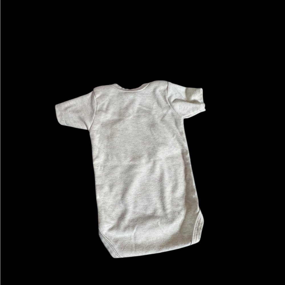 Cream Baby Onesie with Orange “TN” appliqué Design - Picture 2 of 3